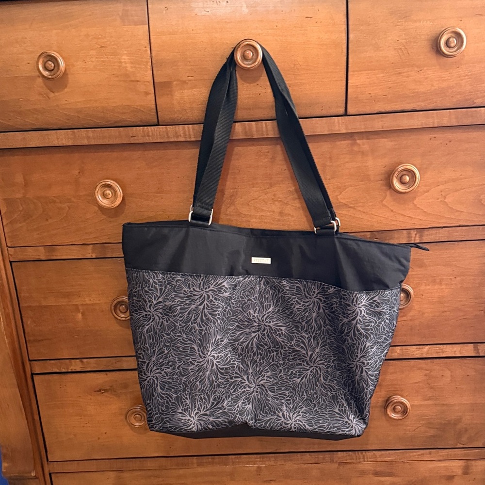 Baggallini Large Carry All